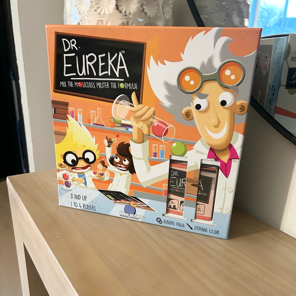 Dr. Eureka Speed Logic Game Blue Orange STEM Puzzle Family Game